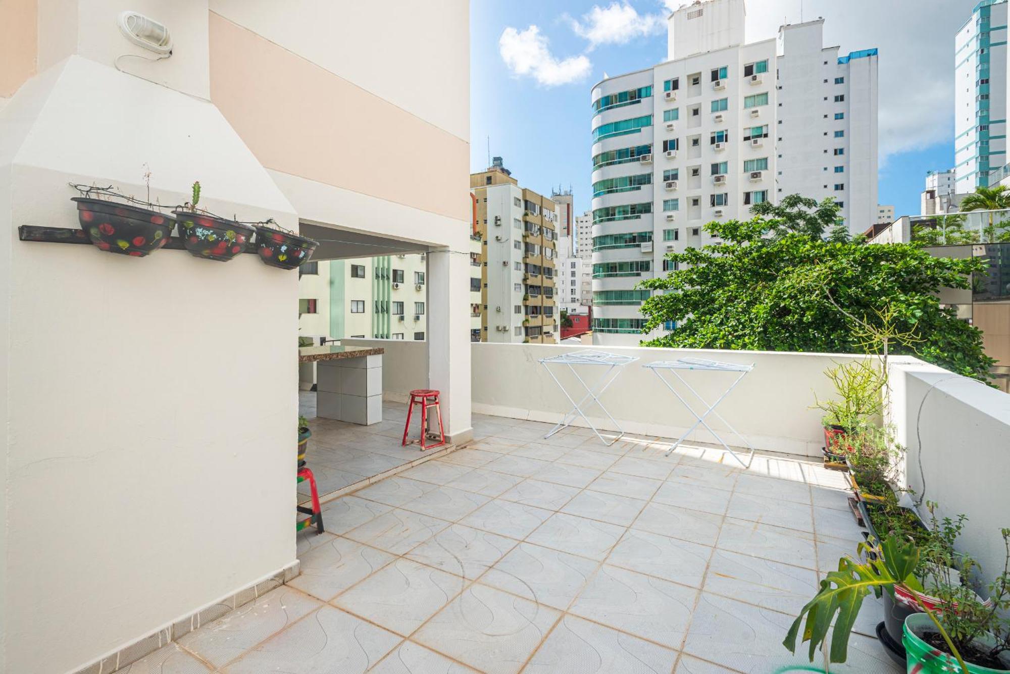 301 3 Quartos Apartamento *