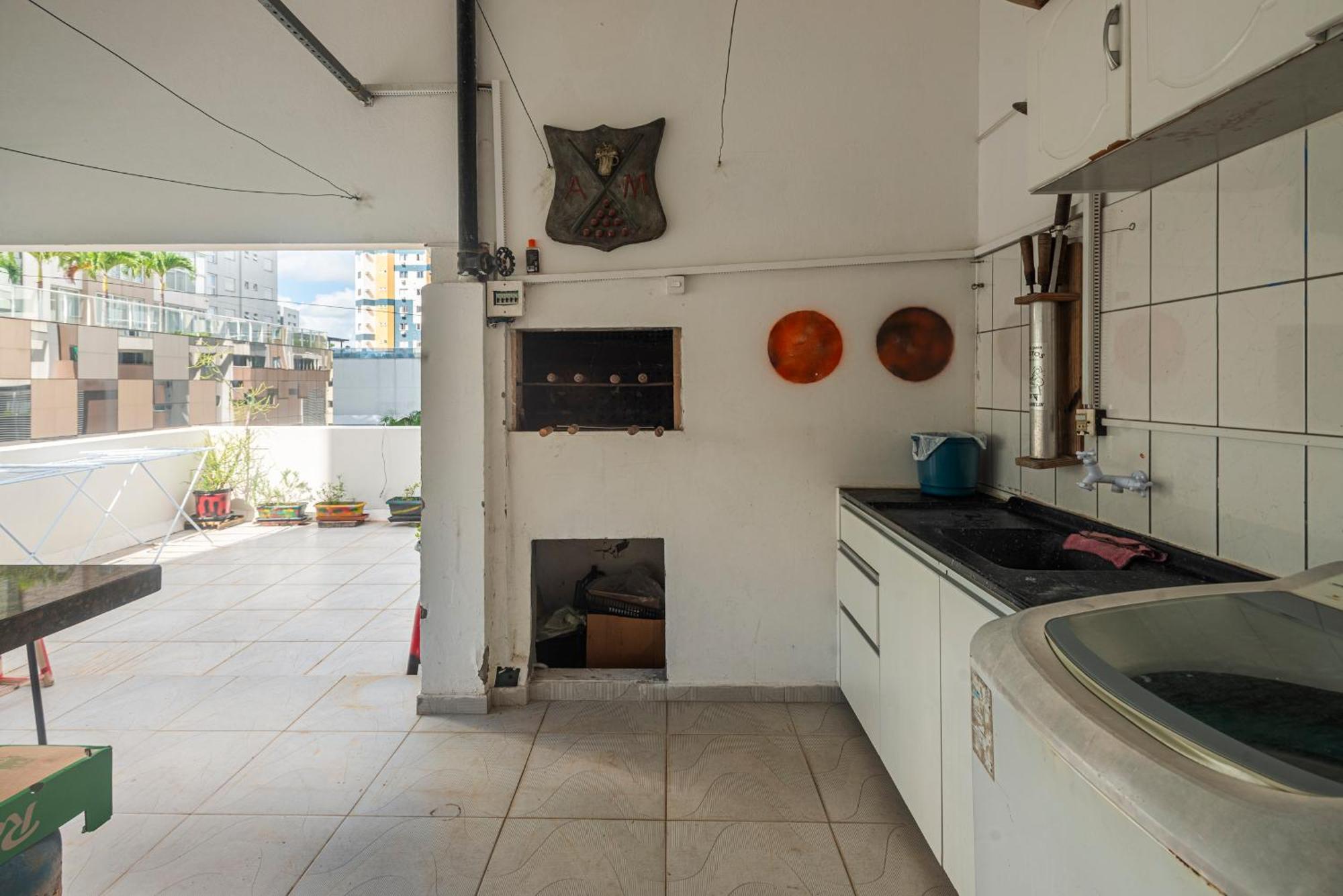 301 3 Quartos Apartamento *